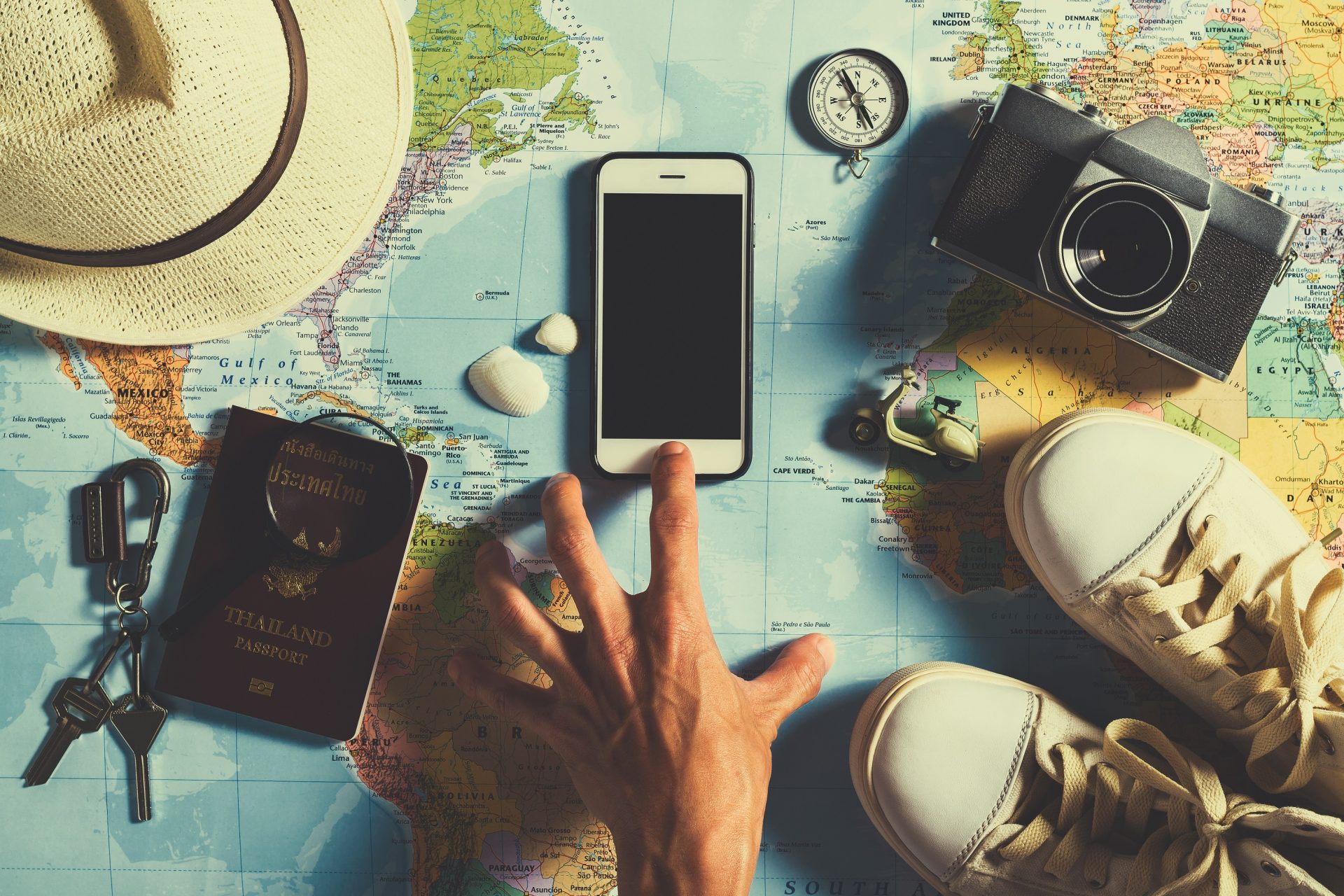 social-traveling-app